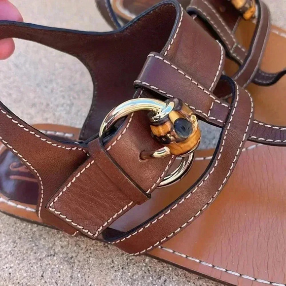 GUCCI Brown Leather Sandals Bamboo Buckle Straps Sz 36.5 - Picture 3 of 11